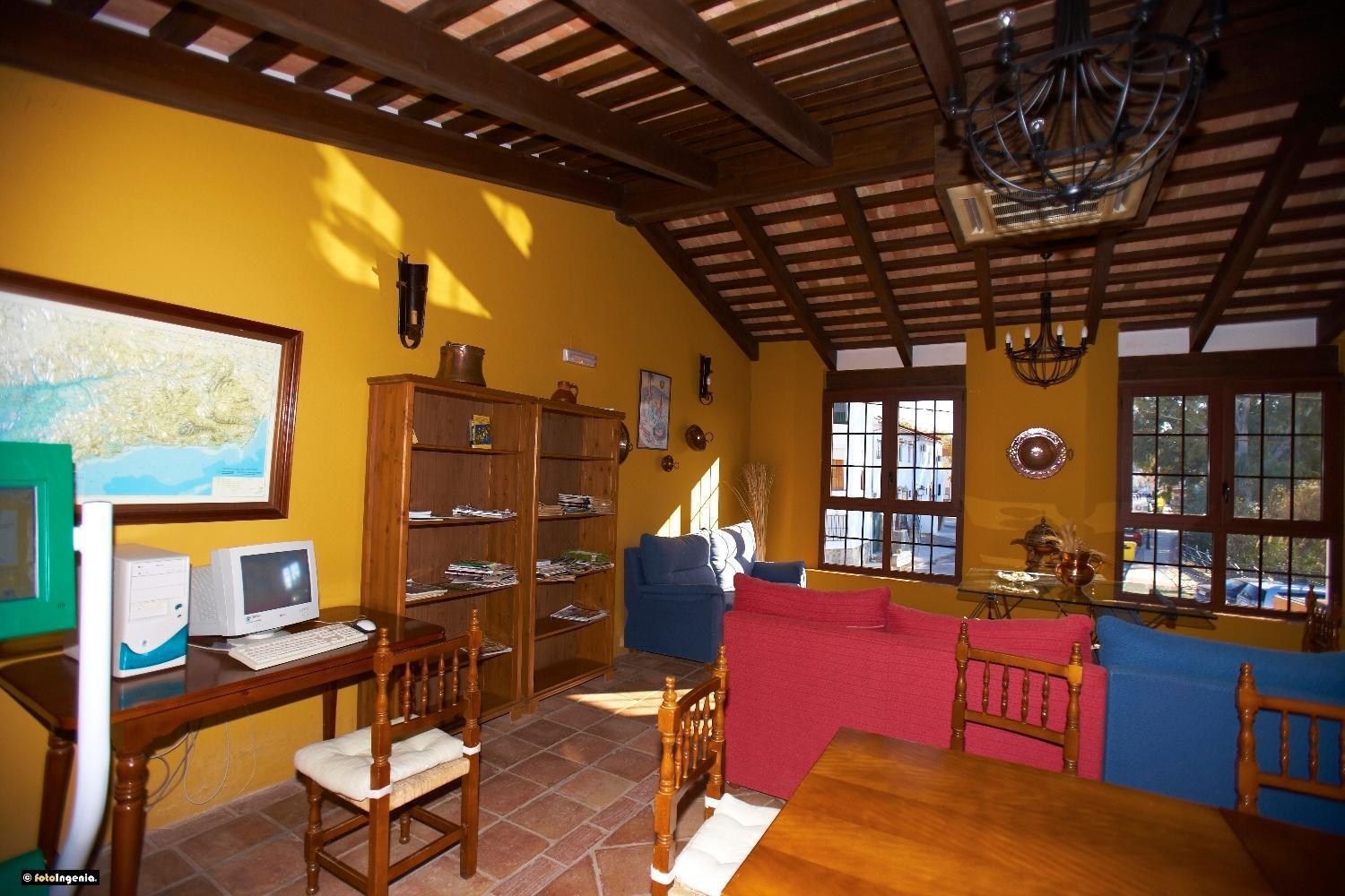 Hotel Enrique Calvillo 엘보스크 외부 사진