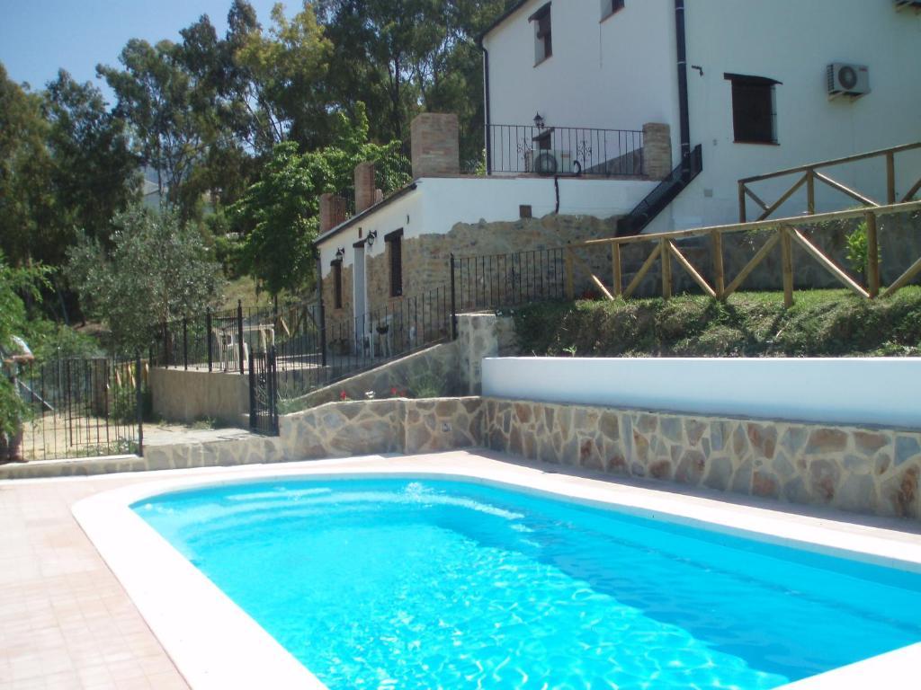 Hotel Enrique Calvillo 엘보스크 외부 사진