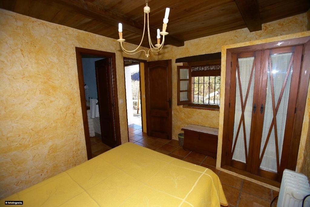 Hotel Enrique Calvillo 엘보스크 객실 사진