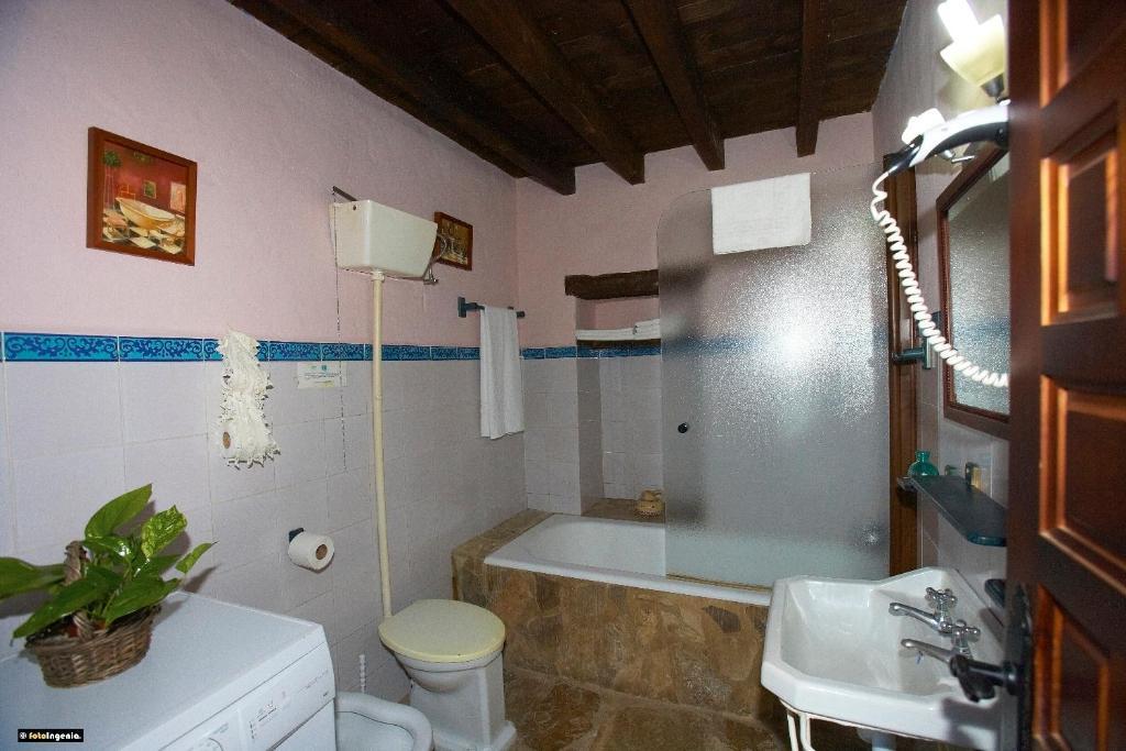 Hotel Enrique Calvillo 엘보스크 객실 사진