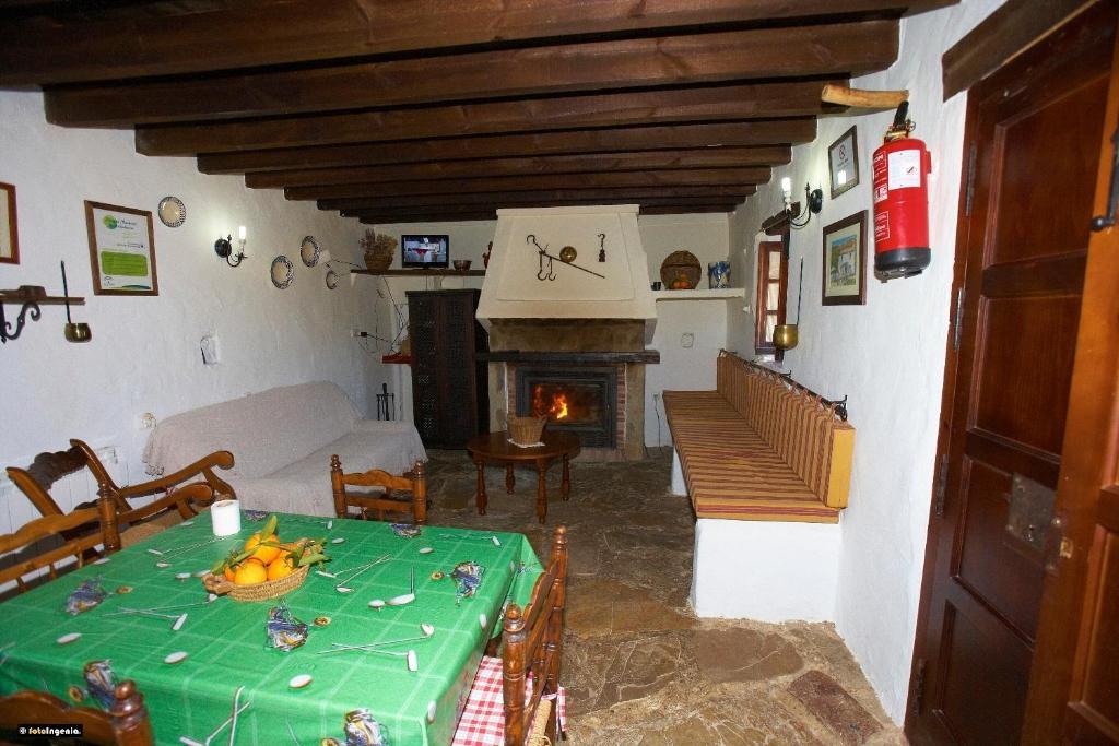 Hotel Enrique Calvillo 엘보스크 외부 사진